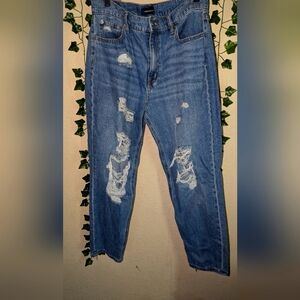 Women's jeans